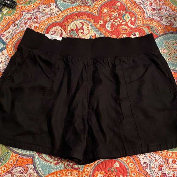 Black Tencel Shorts XXL - Picture 1 of 4